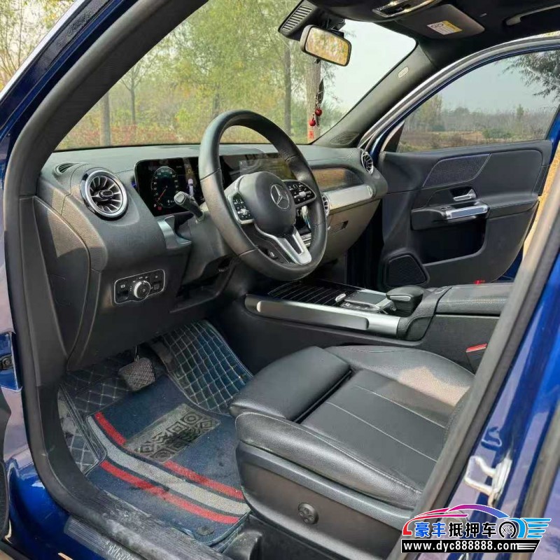 21年奔驰GLB轿车抵押车出售