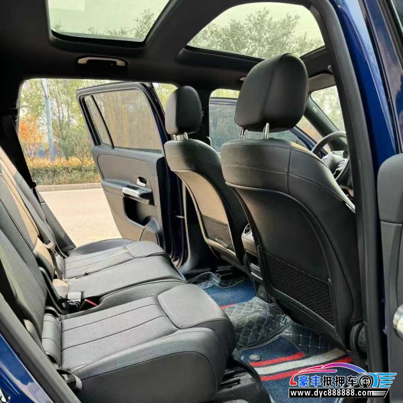 21年奔驰GLB轿车抵押车出售