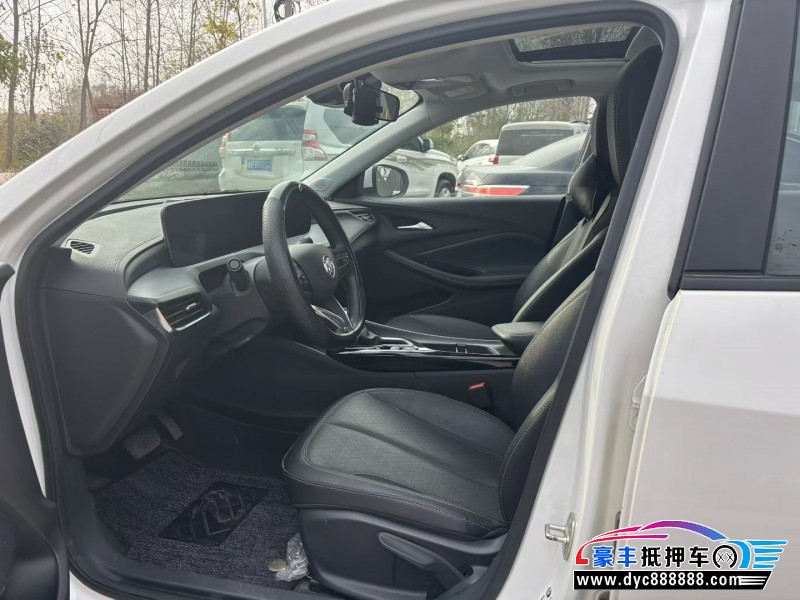 23年别克威朗轿车抵押车出售