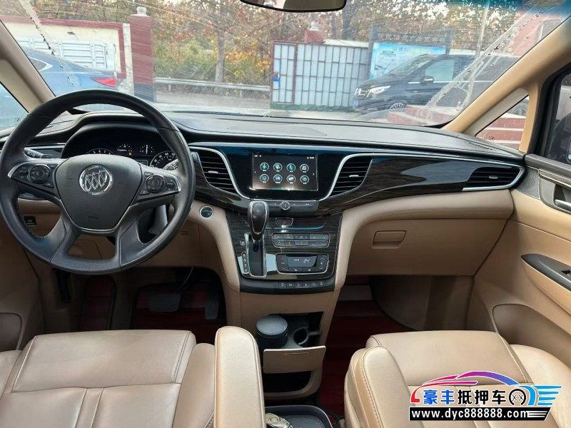 18年别克GL8轿车抵押车出售