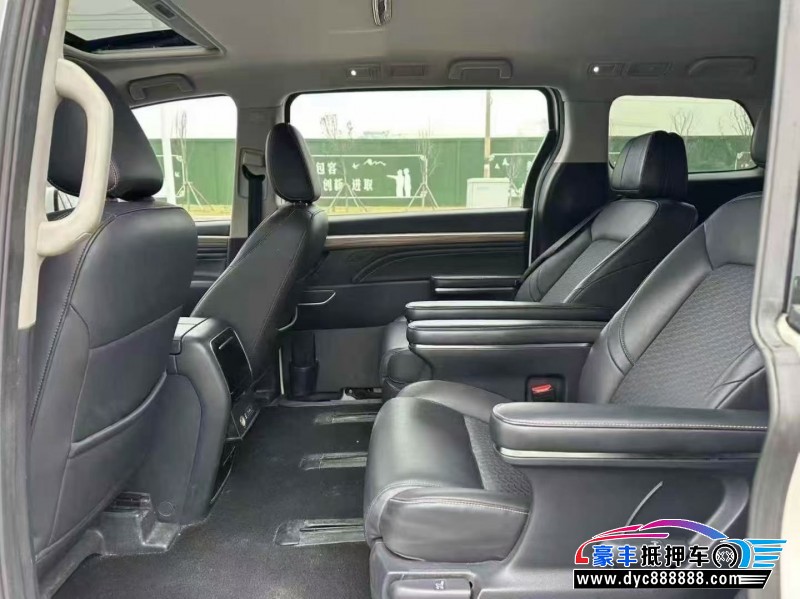 22年传祺M8轿车抵押车出售