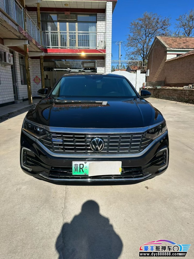 抵押车出售23年大众帕萨特轿车