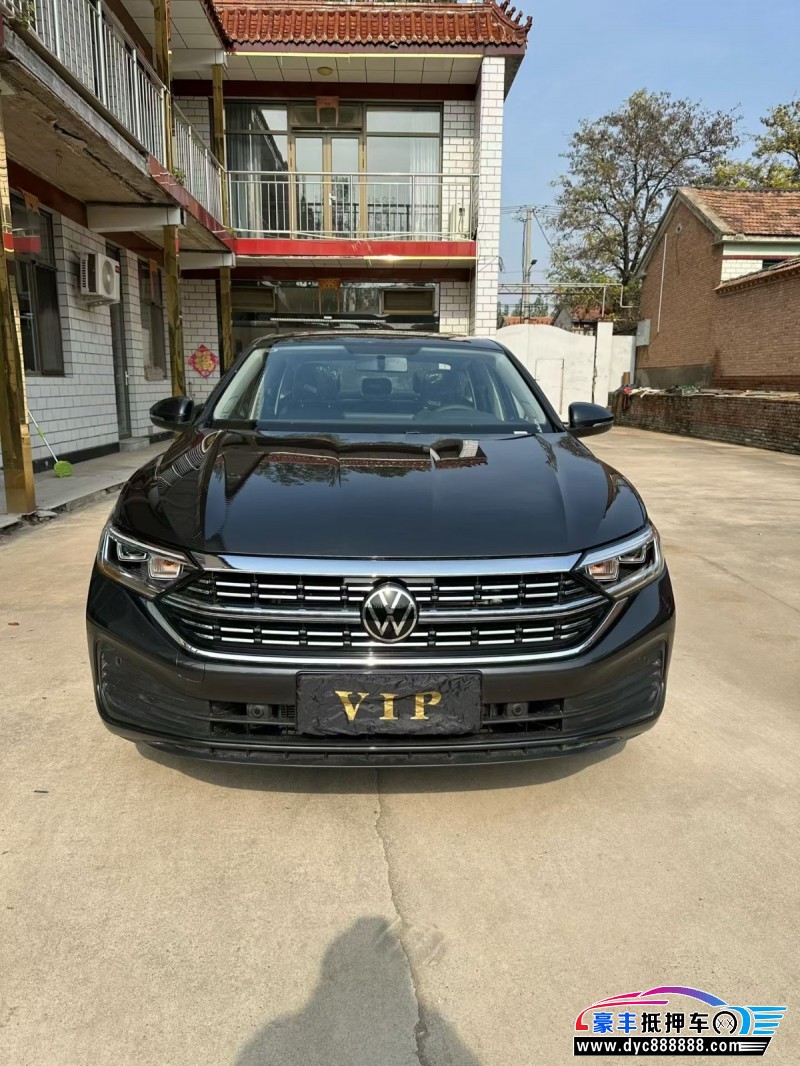 25年大众速腾轿车抵押车出售