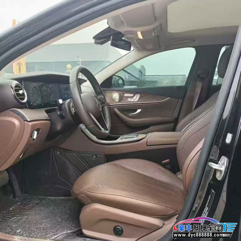 23年奔驰E轿车抵押车出售