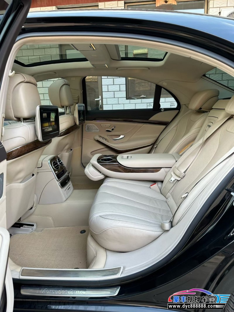 16年奔驰S轿车抵押车出售