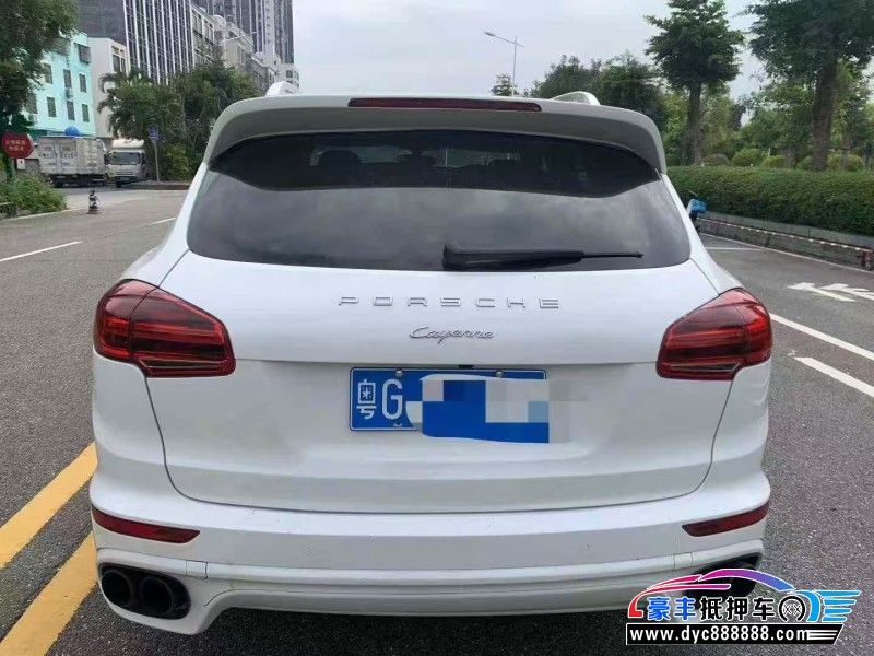 11年保时捷卡宴轿车抵押车出售