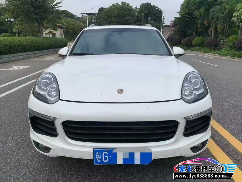 11年保时捷卡宴轿车抵押车出售