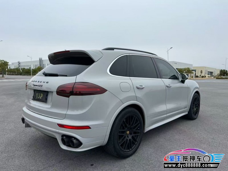 15年保时捷卡宴轿车抵押车出售