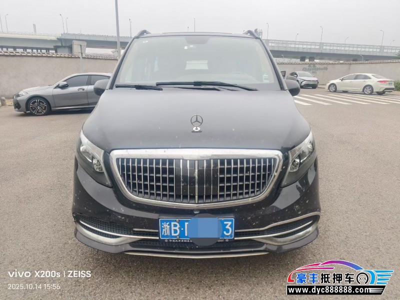 抵押车出售21年奔驰威霆轿车