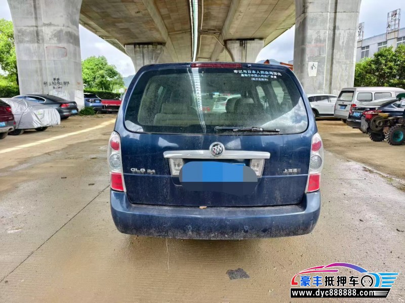 15年别克GL8轿车抵押车出售