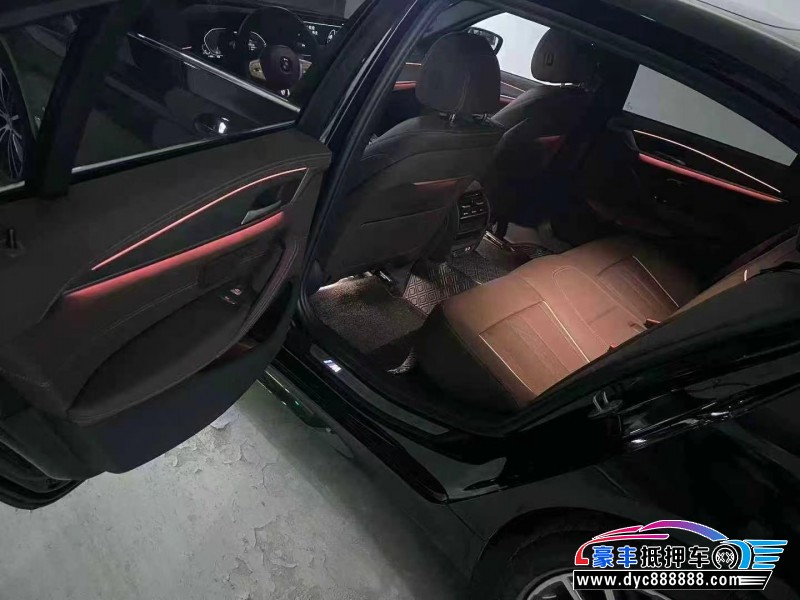 24年宝马5系轿车抵押车出售