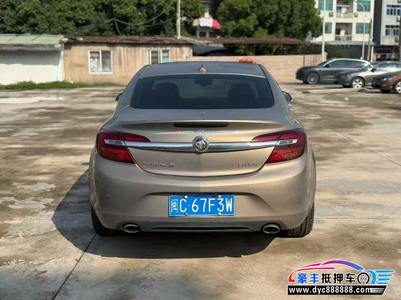 16年别克君威轿车抵押车出售