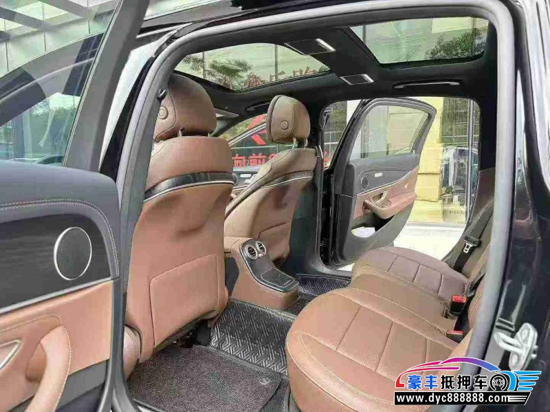 21年奔驰E轿车抵押车出售