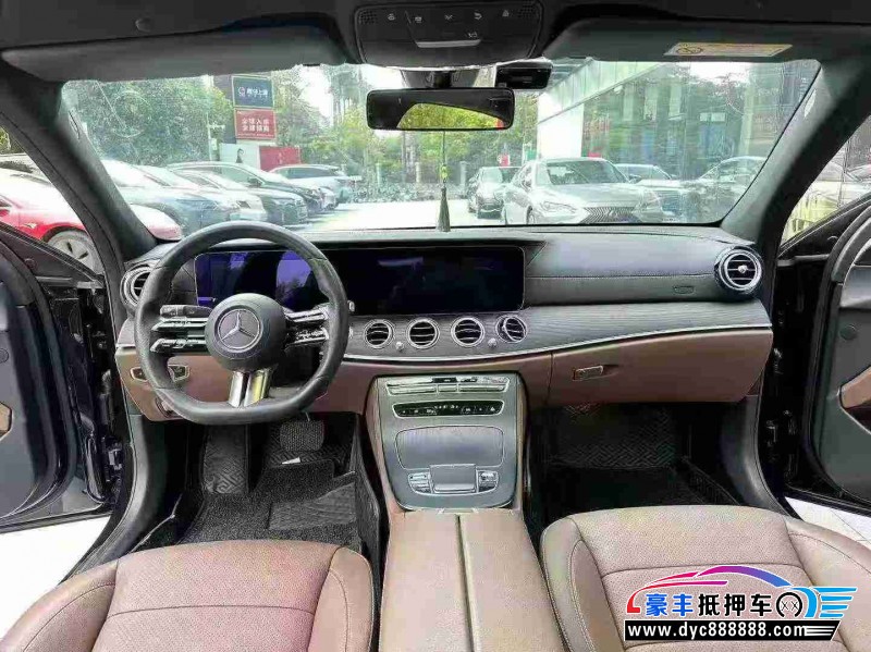 21年奔驰E轿车抵押车出售