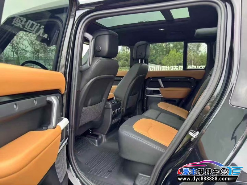 24年路虎卫士轿车抵押车出售