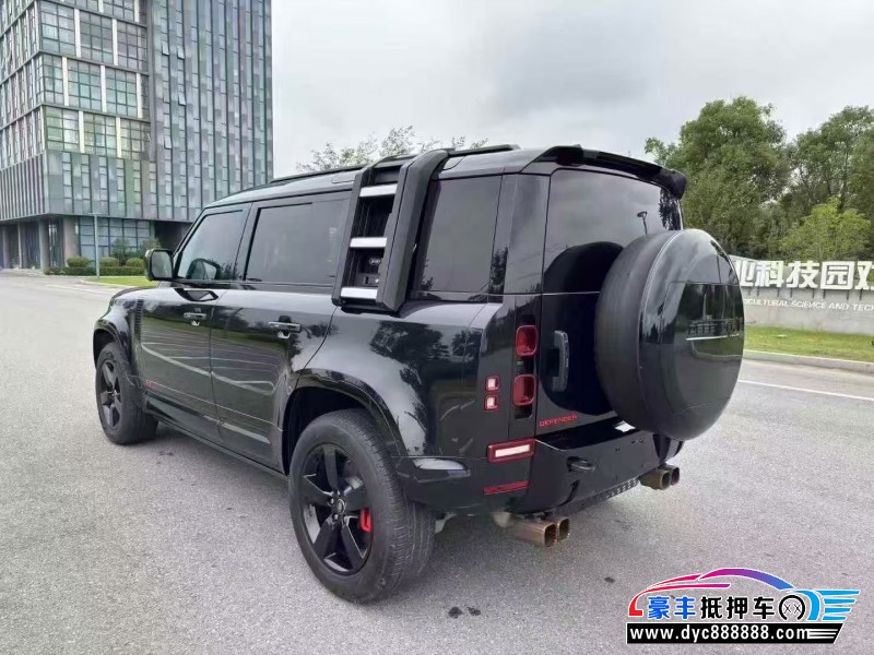 24年路虎卫士轿车抵押车出售