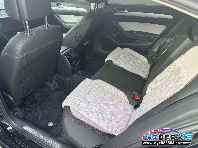 24年大众迈腾轿车抵押车出售