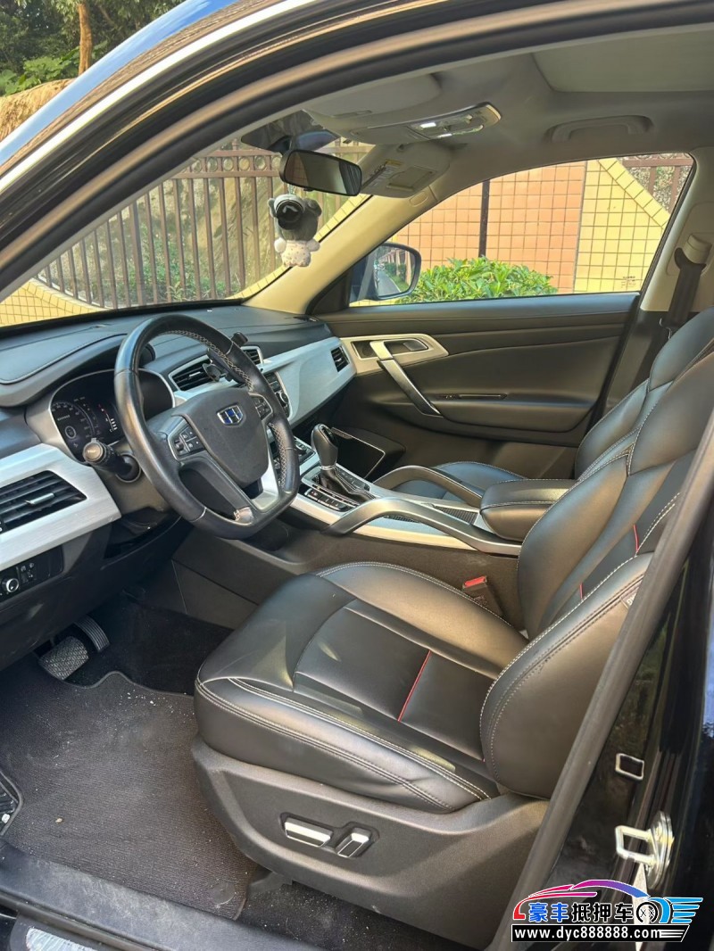 18年吉利博越轿车抵押车出售