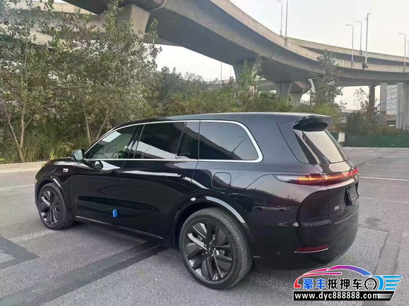 25年理想L9轿车抵押车出售