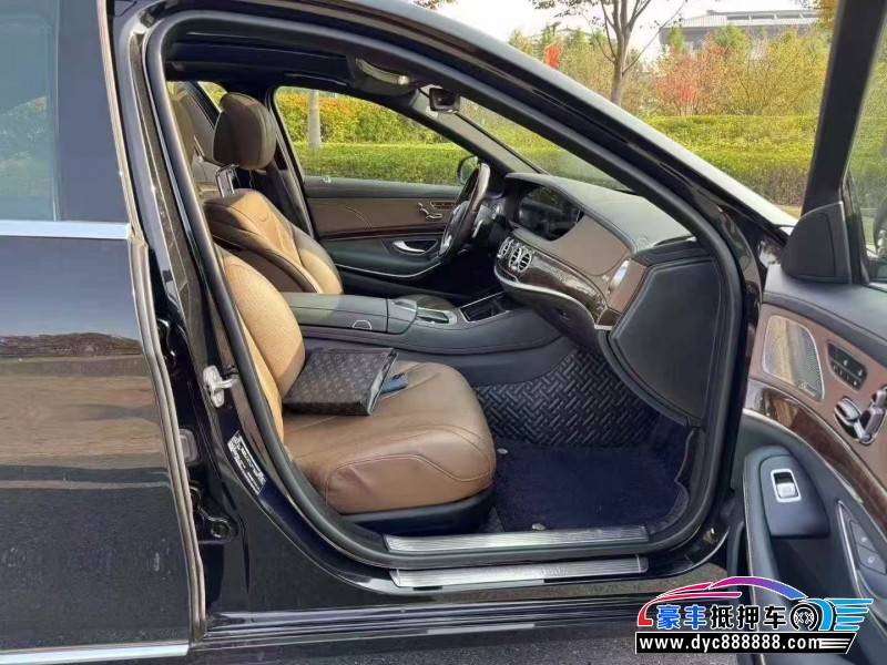 20年奔驰S轿车抵押车出售