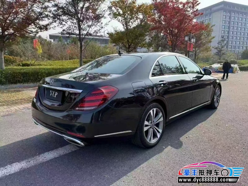 20年奔驰S轿车抵押车出售