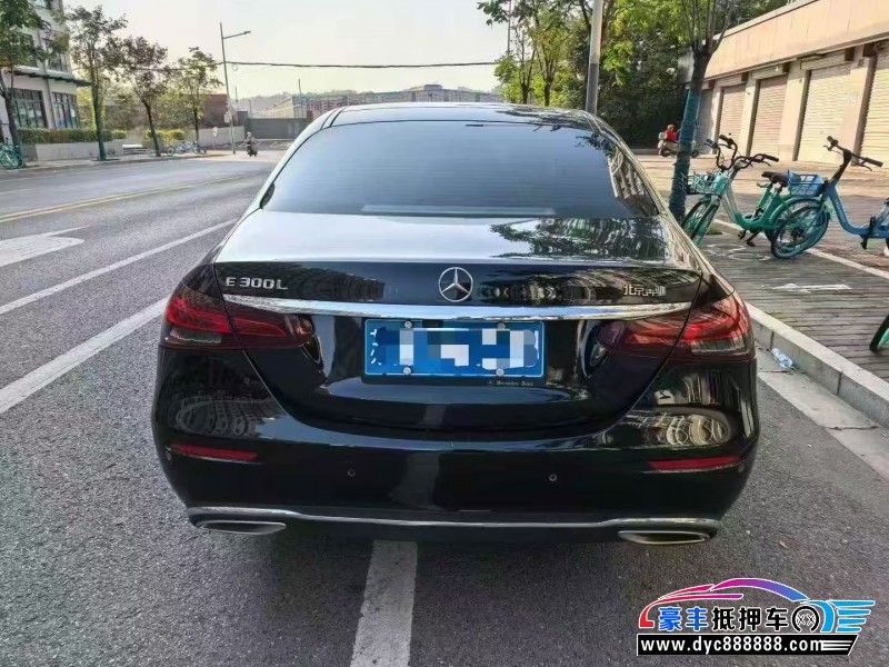 20年奔驰E轿车抵押车出售