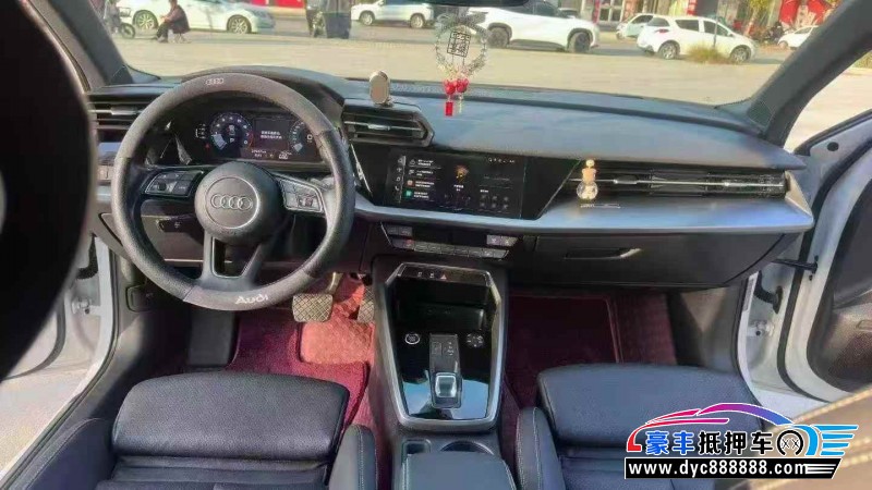 22年奥迪A3轿车抵押车出售