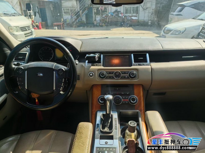 12年路虎揽胜运动轿车抵押车出售