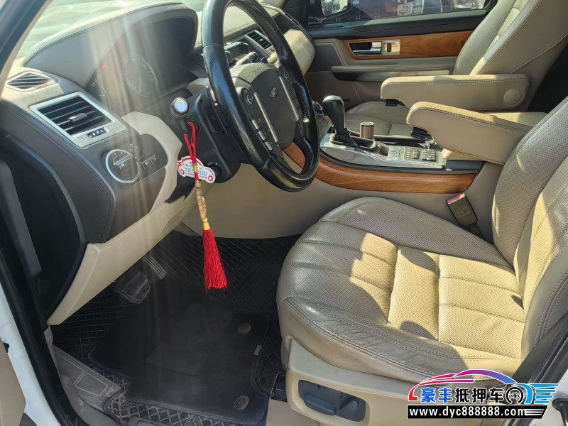 12年路虎揽胜运动轿车抵押车出售