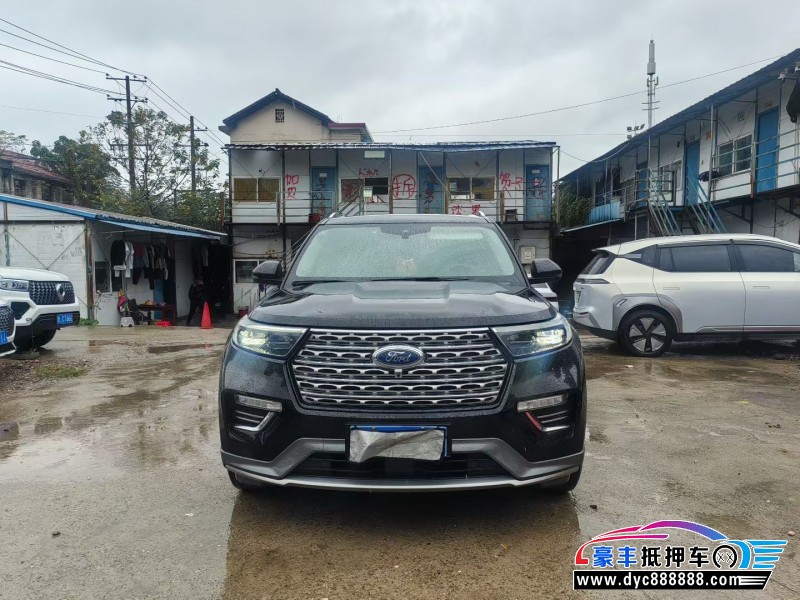 抵押车出售22年福特探险者轿车