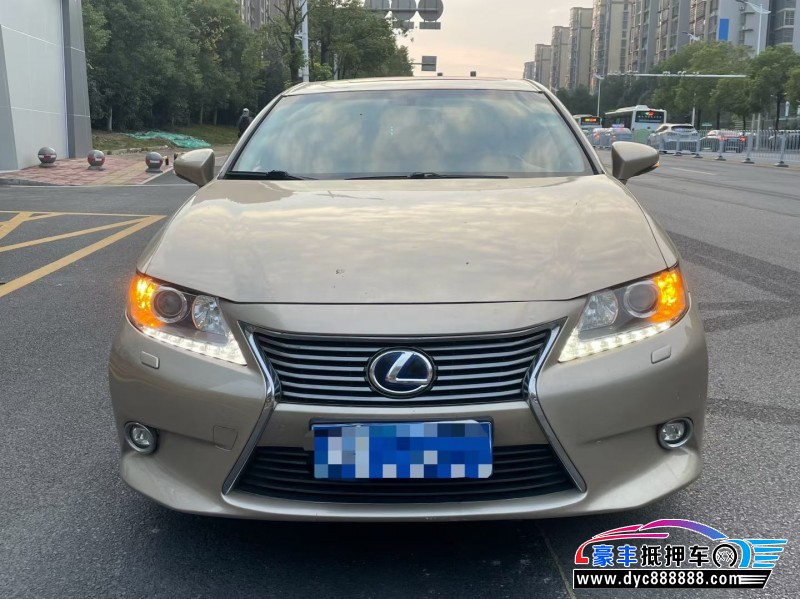 14年雷克萨斯ES轿车抵押车出售