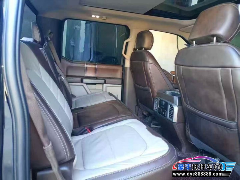 19年福特猛禽轿车抵押车出售