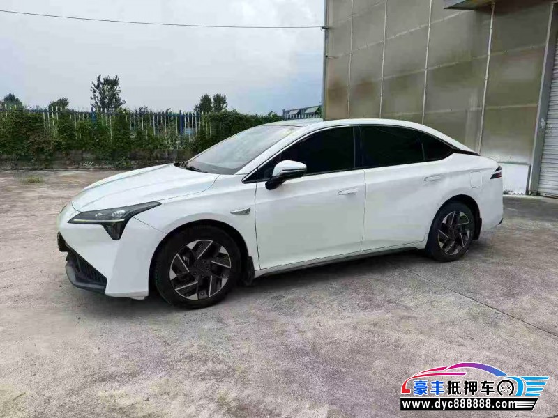 22年埃安魅S580轿车抵押车出售