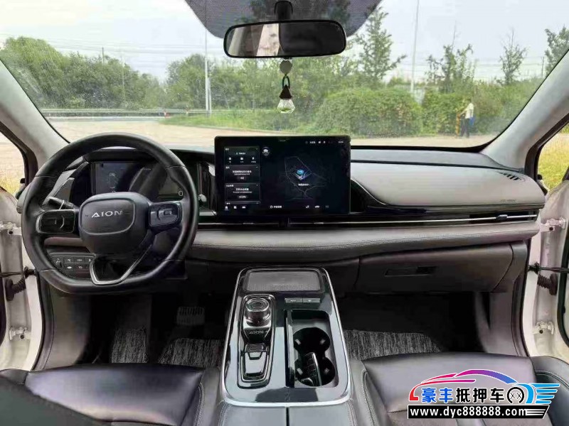 22年埃安魅S580轿车抵押车出售