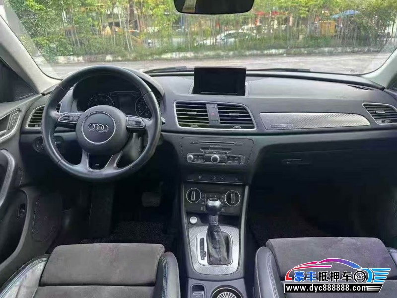 19年奥迪Q3轿车抵押车出售