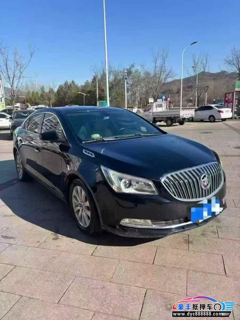 14年别克君越轿车抵押车出售