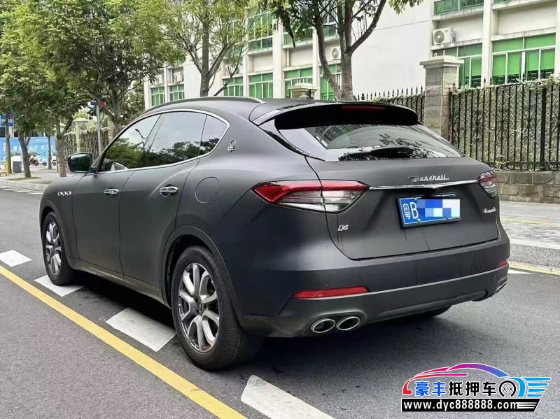 22年玛莎拉蒂莱万特轿车抵押车出售