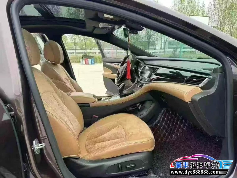 17年别克君越轿车抵押车出售