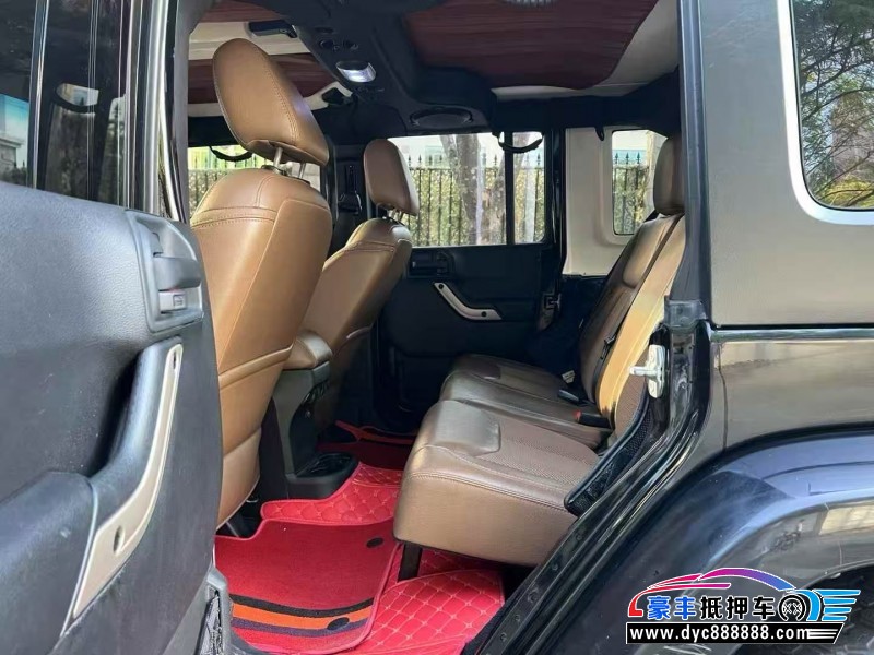 18年Jeep牧马人轿车抵押车出售