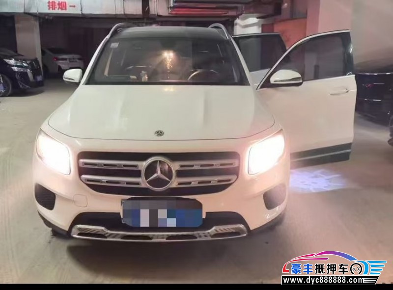 21年奔驰GLB轿车抵押车出售