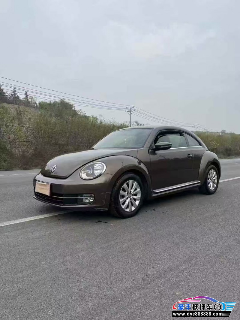 15年大众甲壳虫轿车抵押车出售