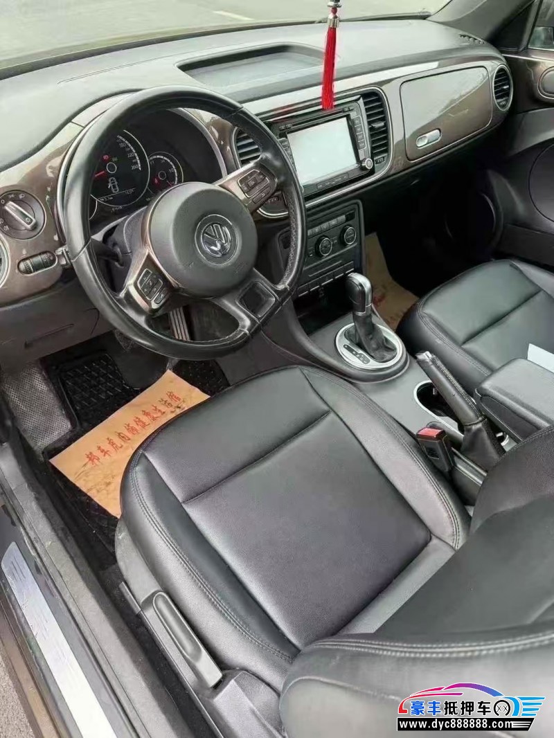 15年大众甲壳虫轿车抵押车出售