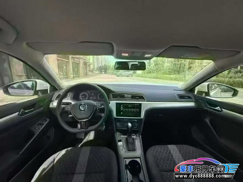 21年大众凌渡轿车抵押车出售