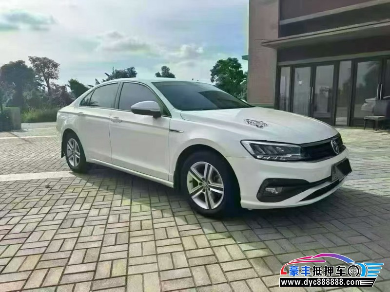 21年大众凌渡轿车抵押车出售