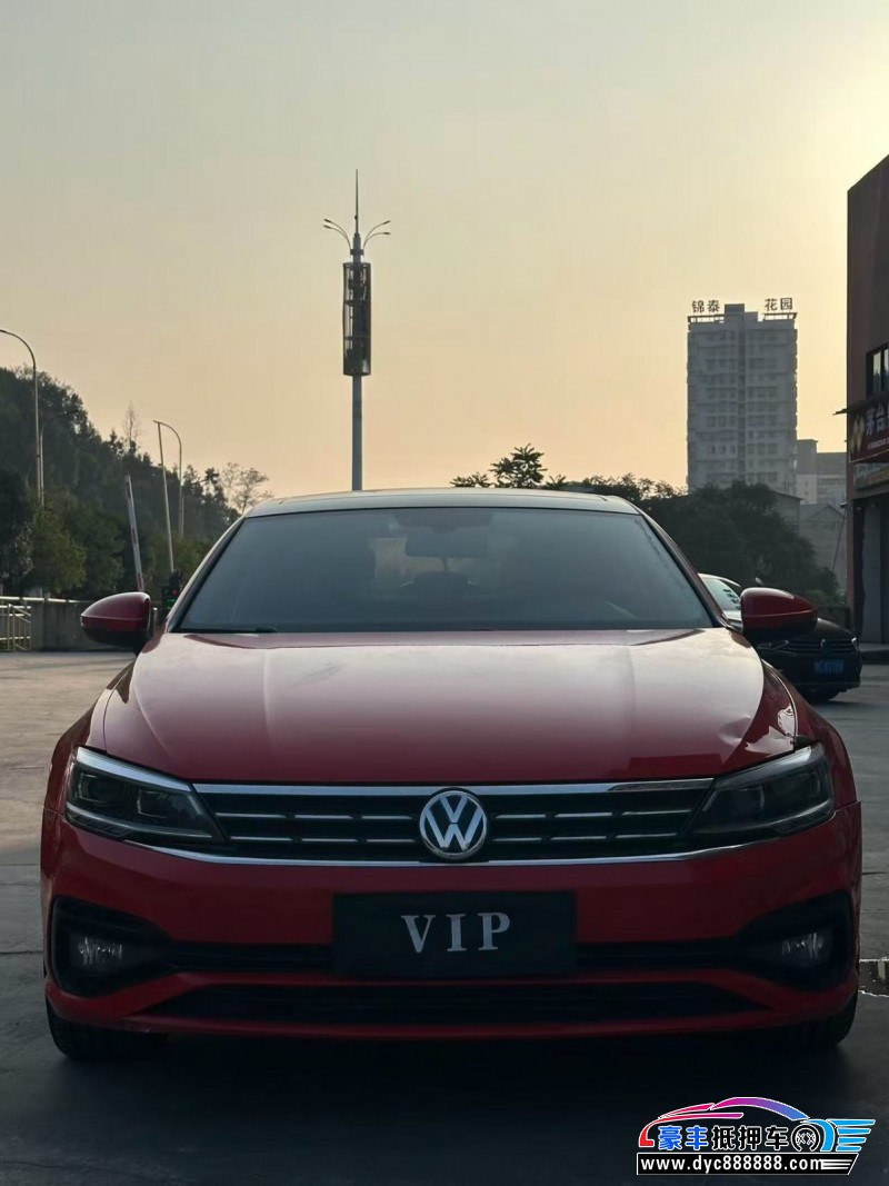 21年大众凌渡轿车抵押车出售