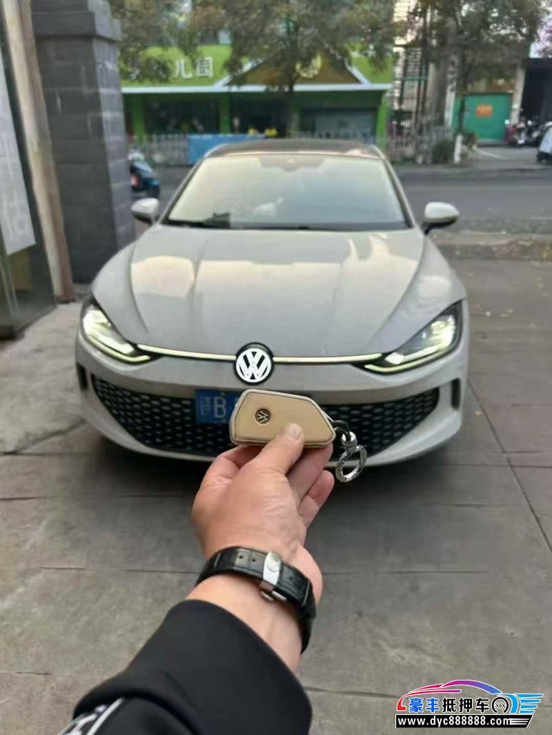 24年大众凌渡轿车抵押车出售