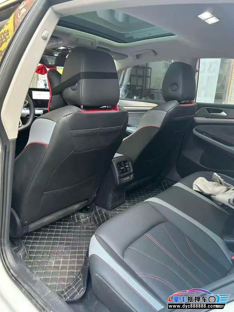 24年大众凌渡轿车抵押车出售