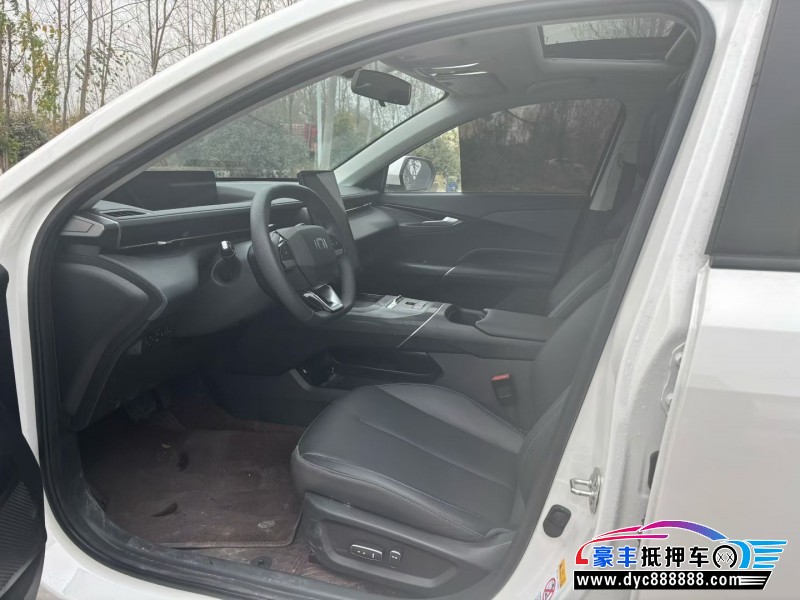 25年长安启源A05轿车抵押车出售