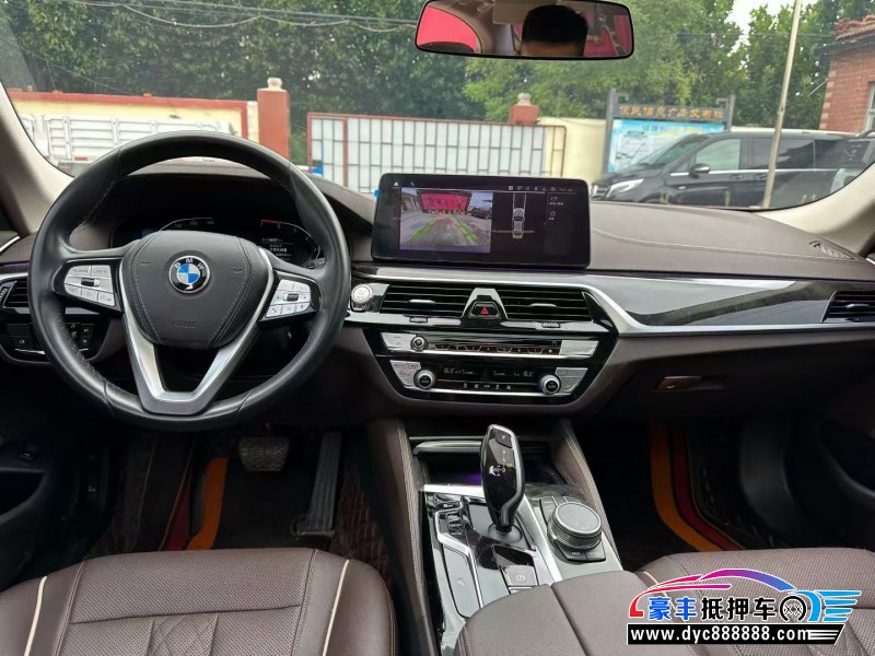 21年宝马5系轿车抵押车出售