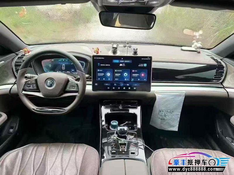 24年比亚迪汉轿车抵押车出售